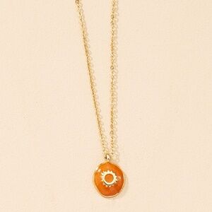 **TINSLEY* Gold x Orange Sun Pendant Fashion Necklace